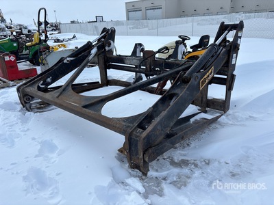 Brandt 68 in Pipe Wheel Loader Grapple - Fits John Deere 644K