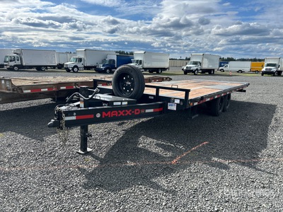 2025 MaxxD 22 ft T/A Plataforma Basculante