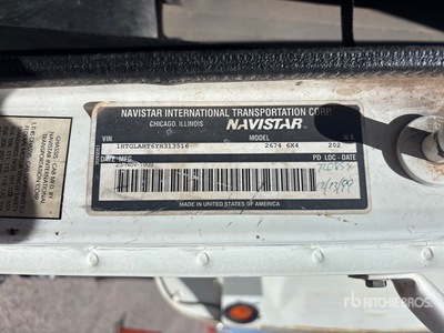 2000 International F-2674 4000 gal 6x4 Autocarro per acqua