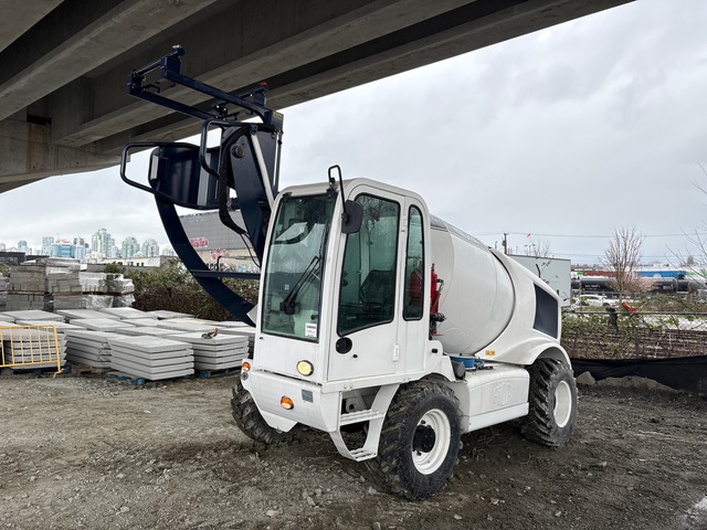 2022 Fiori BX14M Portable Concrete Mixer