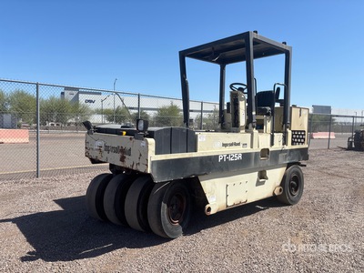 2004 Ingersoll Rand PT-125R 9 Wheel Pneumatic Roller