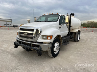 2008 Ford F-650 4x2 Water Truck