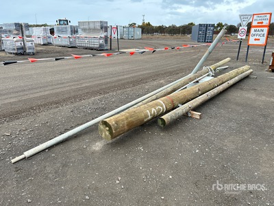 Treated Pine Poles w/ Powerline Cap Varios. Industrial