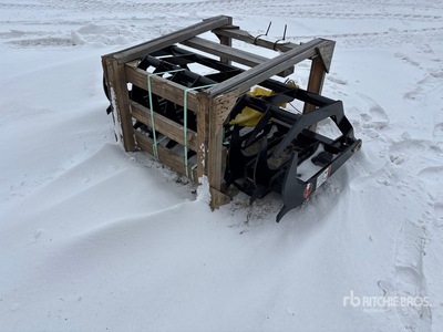 Land Pride SGC1060 60 in Grapple スキッドステア用グラップル