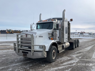 2015 Kenworth T800 8x6 Heavy Haul Tri/A Sleeper Truck Tractor
