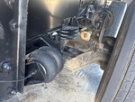 Underbody with Non-Driven Drop Axle (1)