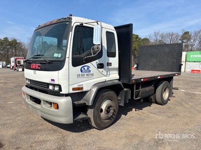 2002 GMC T7500 4x2 6x4 Camion à Plateau