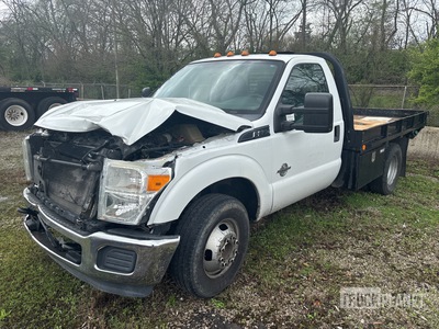 2015 Ford F-350 XL 4x2 Utility Truck (Inoperable)
