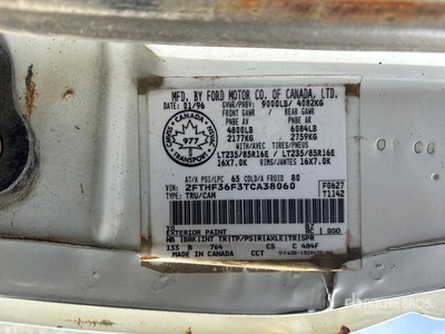 1996 Ford F-350 XL 4x4 Pickup