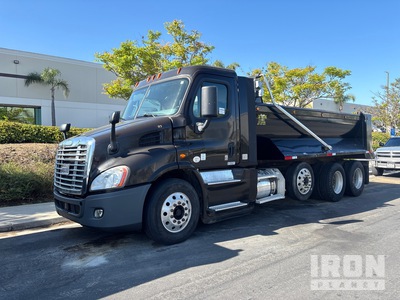 2015 Freightliner Cascadia 8x4 Tri/A Dump Truck
