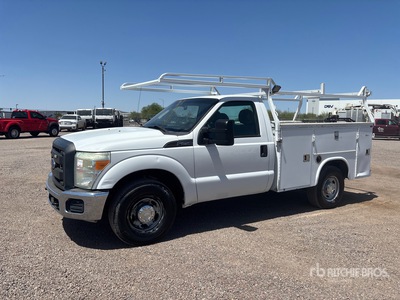 2013 Ford F-250 XL 4x2 Utility Truck