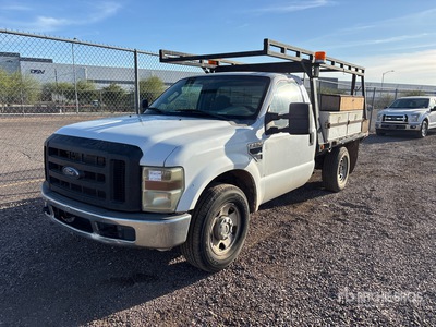 2008 Ford F-250 4x2 Flatbed Truck