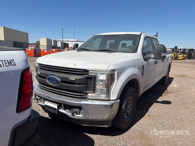 2019 Ford F-250 XL 4x2 Crew Cab Pickup (Inoperable)