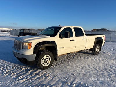 2014 GMC 2500 HD 4x4 Crew Cab Pickup