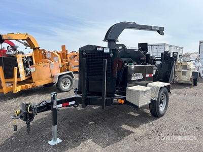 2015 Bandit 200XP Tow-Behind Wood Chipper