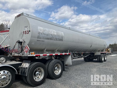 1996 Heil M967 12500 gal T/A Tanker Trailer