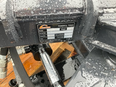 2025 ARTEER RPT-42L Horquillas para minicargadora (Unused)