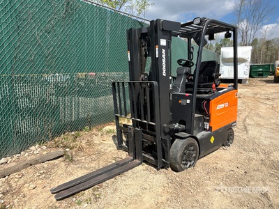 2023 Doosan BC25S-7 4300 lb Elektrische heftruck