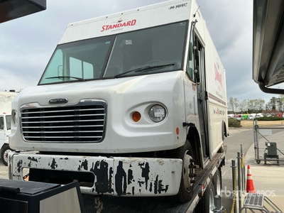 Freightliner MT45 Furgón de Reparto