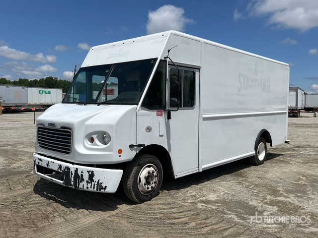 2018 Freightliner MT45 4x2 Step Van
