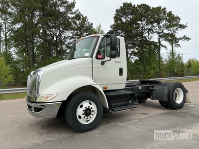 2009 International 8600 6x2 Cabina per trattore stradale