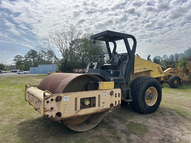2006 Bomag BW211D-3 Smooth Drum Compactor 2006 Bomag BW211D-3 Smooth Drum Compactor