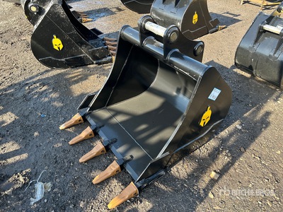 Dynamic 80 36 in Excavator Bucket