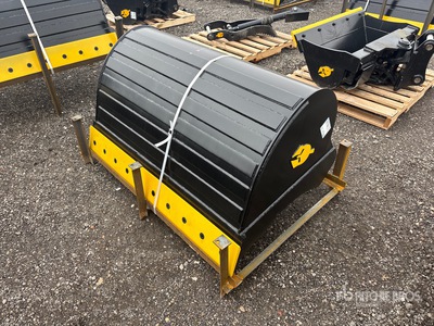 Dynamic 60 in Cleanup Excavator Bucket (Unused)