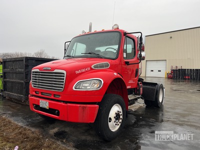 2006 Freightliner M2 106 4x2 S/A Day Cab Truck Tractor