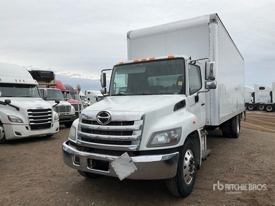 2018 Hino 4x2 Kastenwägen