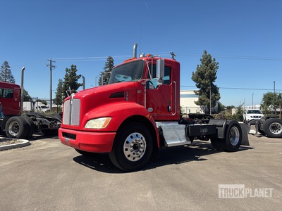 2011 Kenworth T370 Hybrid 4x2 Cabina per trattore stradale 2 assi