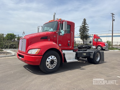 2011 Kenworth T370 Hybrid 4x2 S/A Day Cab Truck Tractor