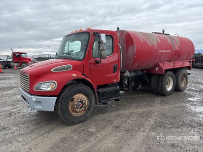 2006 Freightliner M2 106 4000 gal 6x4 Water Truck