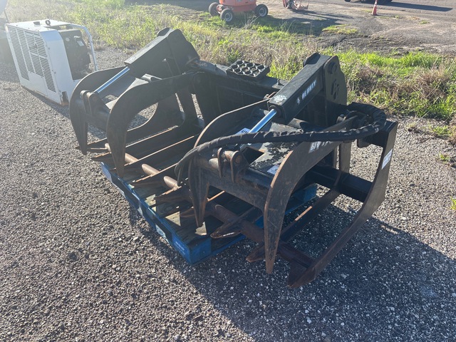 2022 Blue Diamond 72 in Skid Steer Grapple