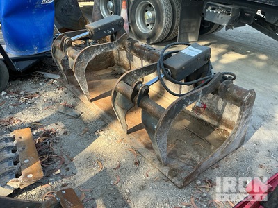 2020 Bobcat 80 in Skid Steer Grapple Bucket