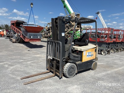 2016 Crown FC 5225-50 4750 lb Electric Forklift