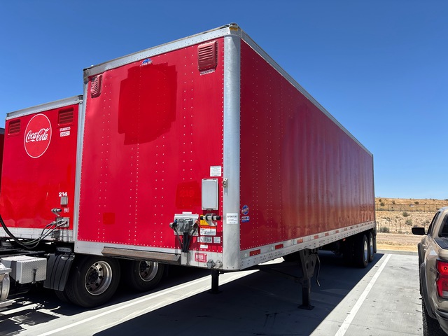 2019 Utility VS2DX 35 ft x 102 in T/A Van Trailer