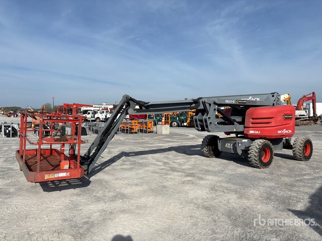 2016 Skyjack SJ63AJ 4WD Diesel Articulating Boom Lift