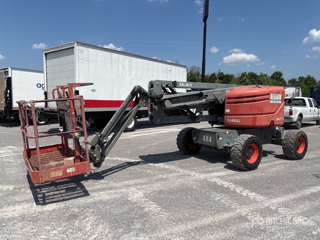 2015 Skyjack SJ46AJ 4WD Diesel Articulating Boom Lift
