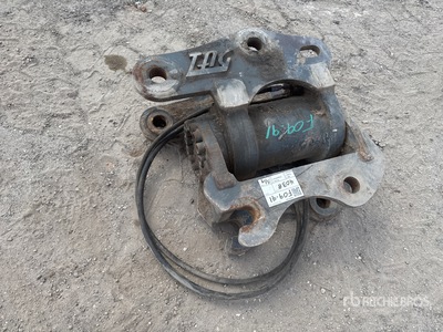 2024 Tag PTA-070-QC28/29 11 in Excavator Coupler