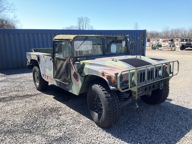 1993 AM General M1097 HMMWV 2 Door Soft Top w/Truck Body