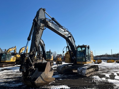 2018 John Deere 245G LC Tracked Excavator