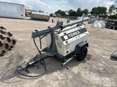 2014 Terex RL4 Tour d'éclairage