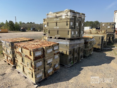 (126) CNU-317/E Storage Containers