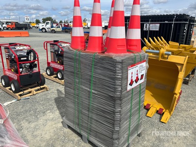 Quantity of (250) 2026 MTO A2250 28 in Conos de trafico (Unused)