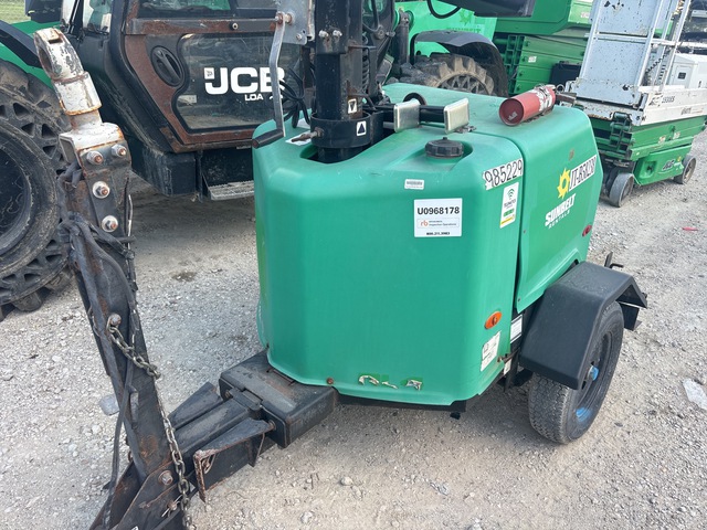 2017 Genie RL4 6 kW Light Tower