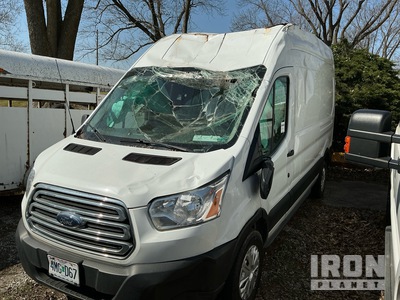 2019 Ford Transit 250 فان نقل (Inoperable)