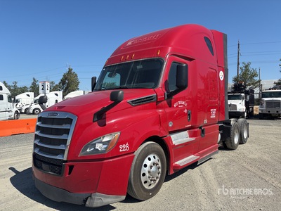 2019 Freightliner Cascadia 126 6x4 T/A Slaapcabine Trekker