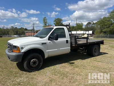1999 Ford F-450 Flatbed Truck