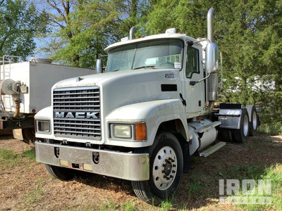 2004 Mack CH613 6x4 T/A Day Cab Truck Tractor (Inoperable)